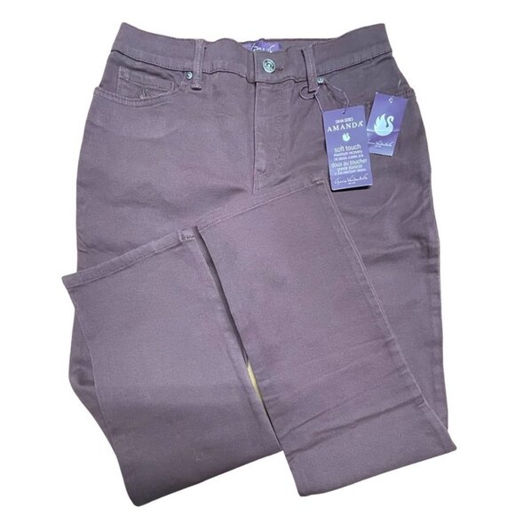 Gloria Vanderbilt Amanda Classic High Rise Tapered Jeans – Swan Series - Picture 3 of 9